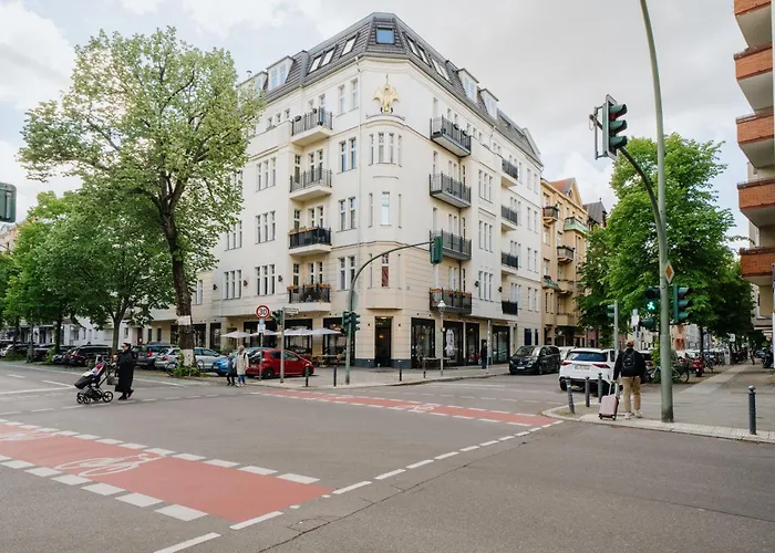 Homely Berlin - Luxury Loft, Modern, Near Kurfuerstendamm I Cafe