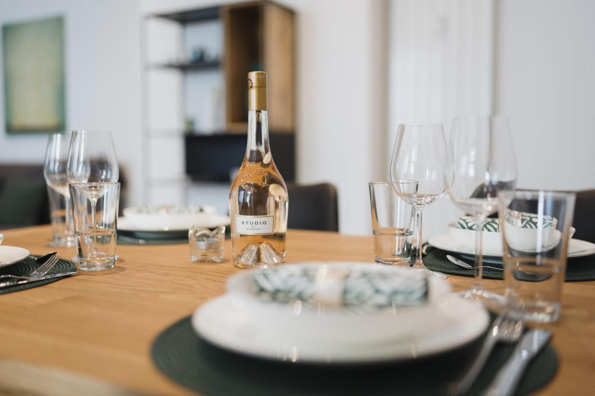 Homely - Luxury Loft, Modern, Near Kurfuerstendamm I Cafe Appartement *