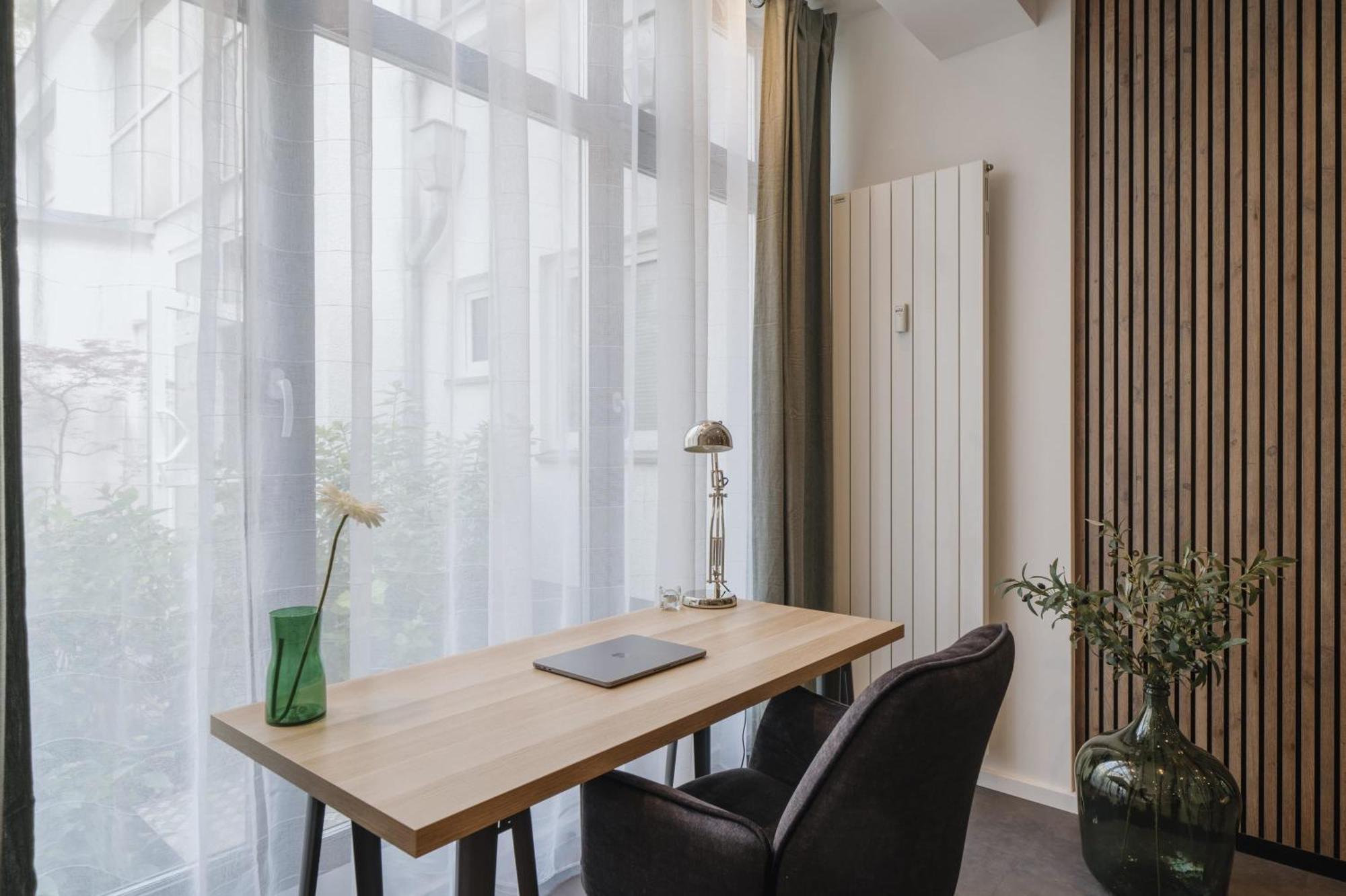 Homely - Luxury Loft, Modern, Near Kurfuerstendamm I Cafe Berlijn